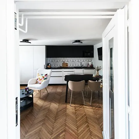 Mojca's Nest * Mengeš