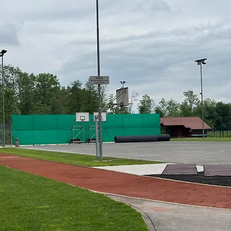 Mojca's Nest Apartment *